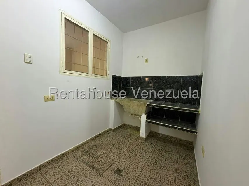 Townhouse (1 Nivel) en Venta en Barrio Campo Alegre, Zulia - 24