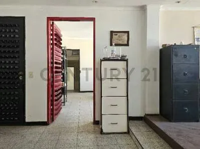 Oficinas en Alquiler - 7