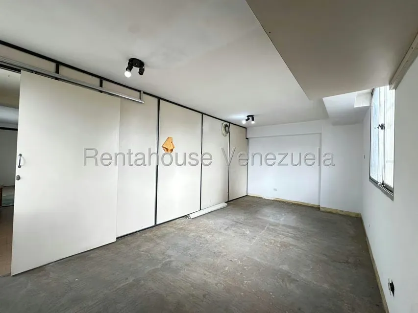 Local Comercial en Alquiler en Zona Centro, Aragua - 14