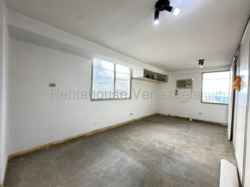 Local Comercial en Alquiler en Zona Centro, Aragua - 15