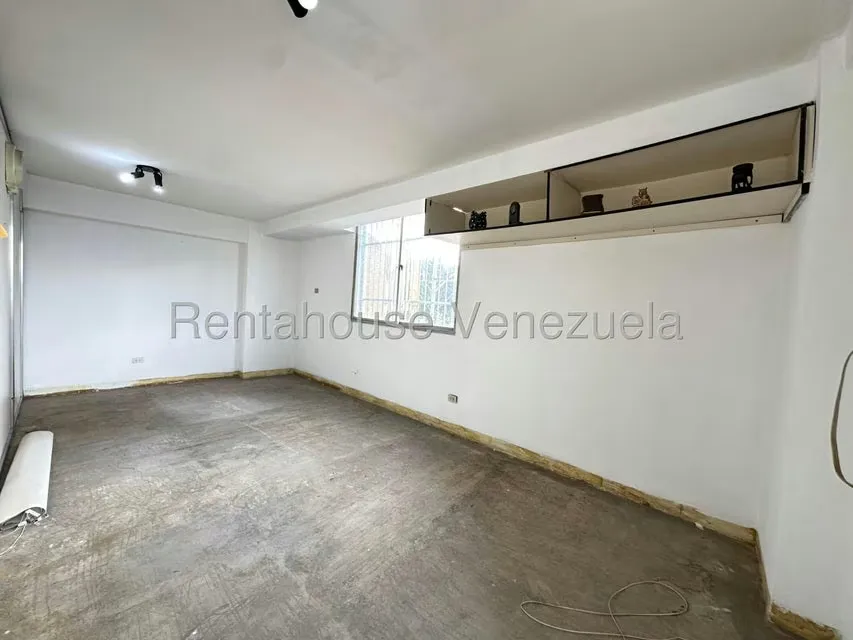 Local Comercial en Alquiler en Zona Centro, Aragua - 16
