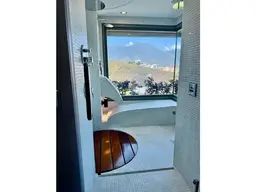 Vista 43
