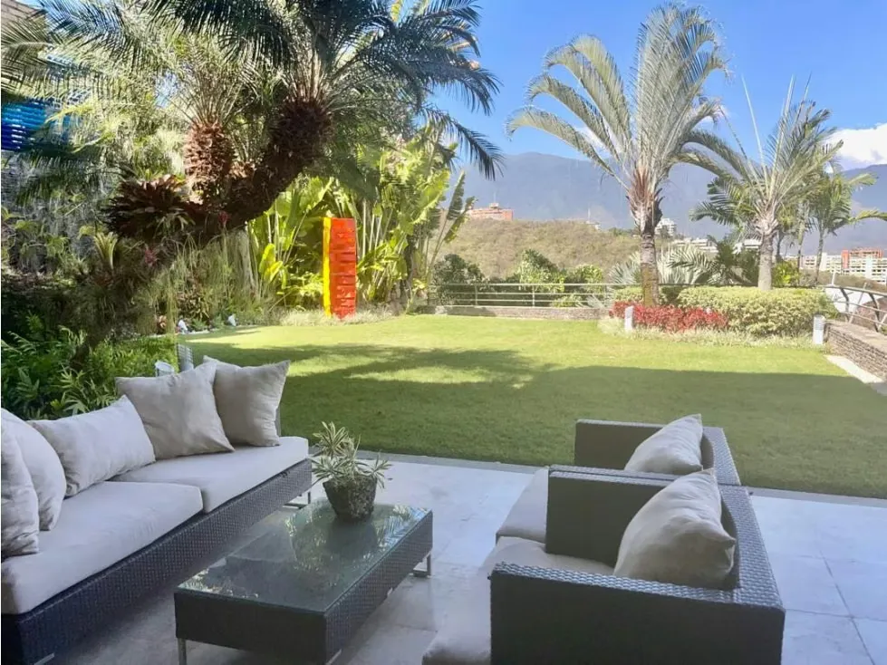 Vendo casa c/vista al Ávila 1330m2 Mirador de Los Campitos 0969 - 10