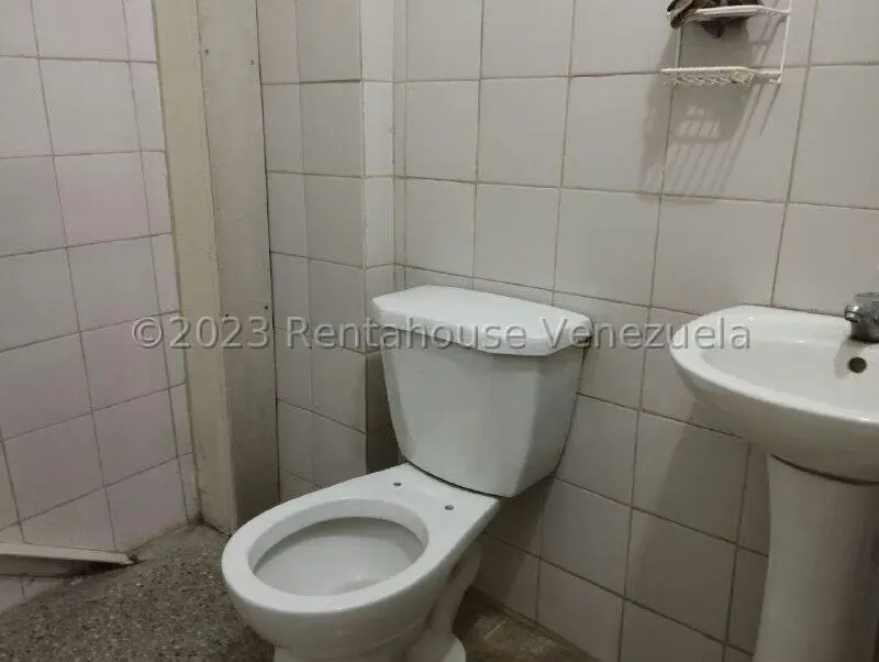 Edificio en Venta en Centro, Lara - 17