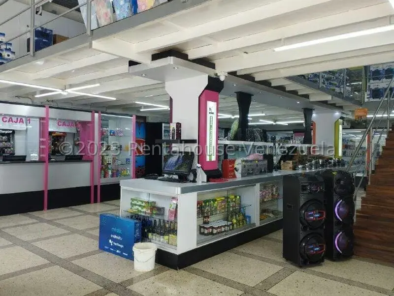 Edificio en Venta en Centro, Lara - 3