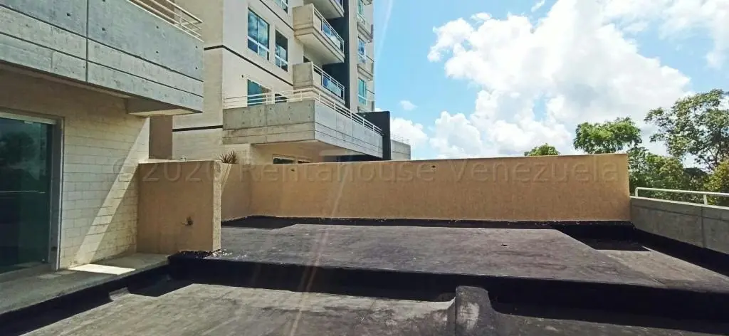 Apartamento (1 Nivel) en Venta en La Lagunita Country Club, Distrito Metropolitano - 11