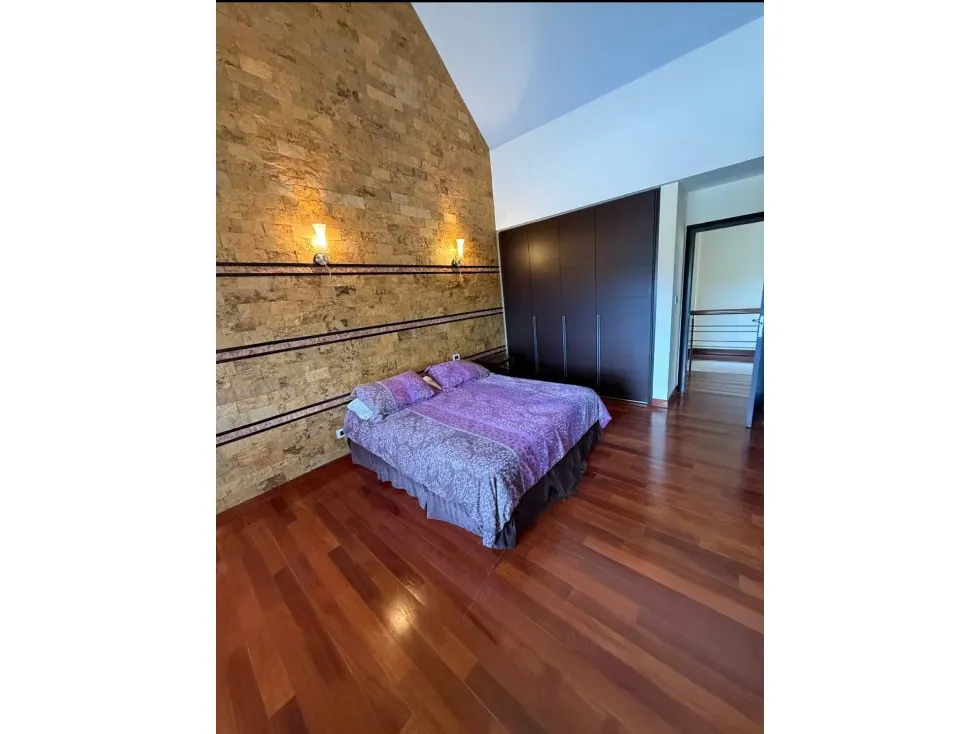 SE VENDE HERMOSA CASA EN LA LAGUNITA - 15