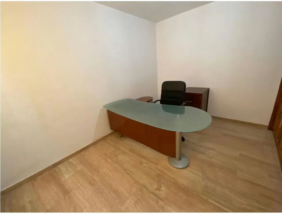 Se vende Casa Comercial 605,45m² 8h/6b/8-10p LaTrinidad - 13