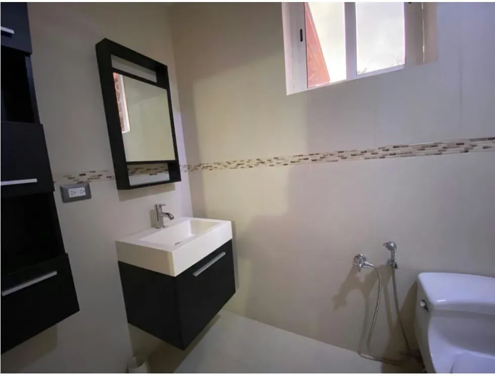 Se vende Casa Comercial 605,45m² 8h/6b/8-10p LaTrinidad - 16