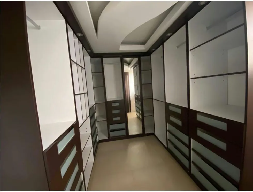 Se vende Casa Comercial 605,45m² 8h/6b/8-10p LaTrinidad - 23