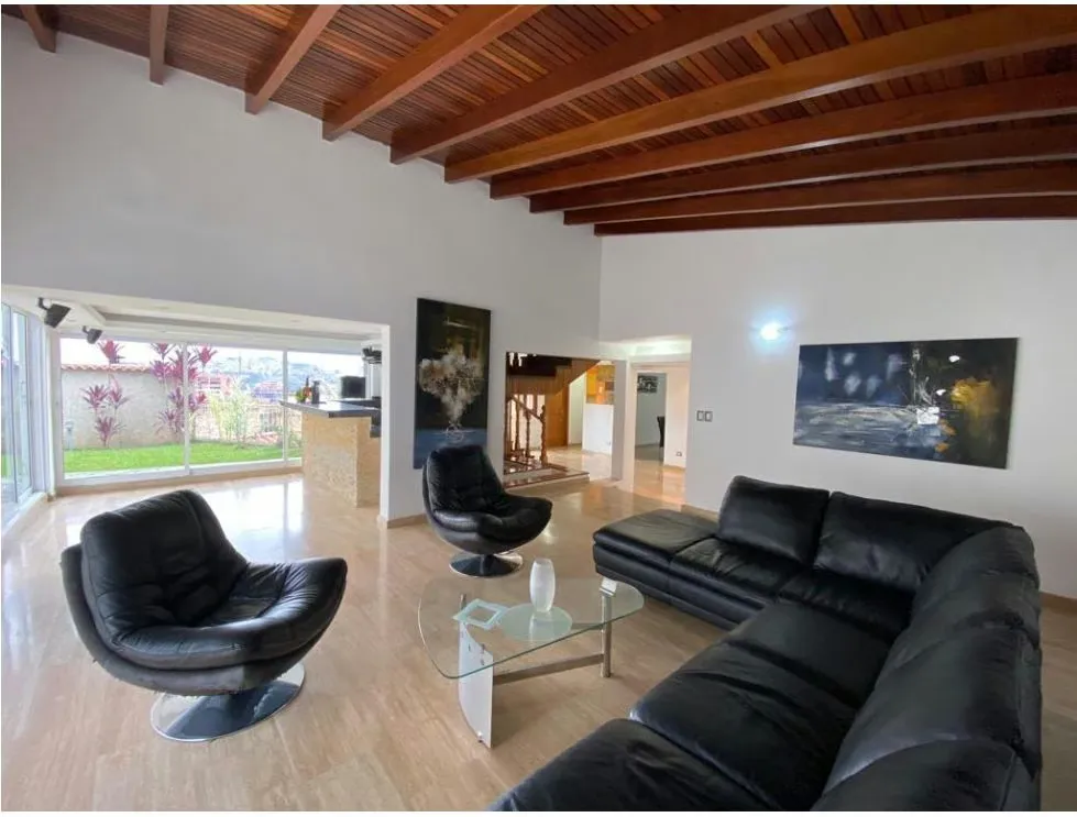Se vende Casa Comercial 605,45m² 8h/6b/8-10p LaTrinidad - 3