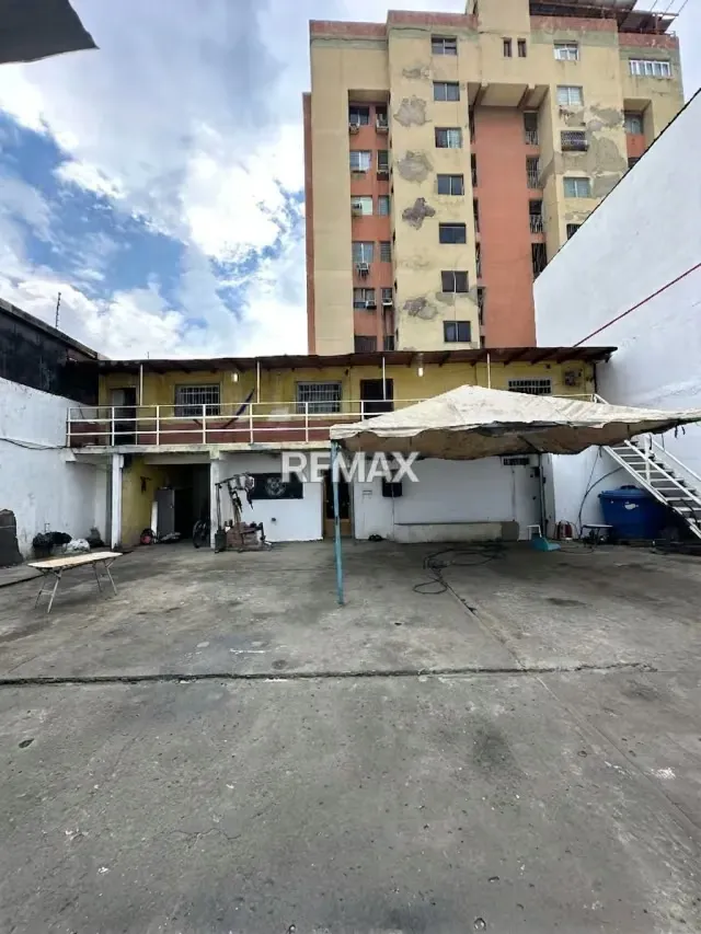 Galpon con excelete ubicación en Av Municipal y alto potencial - 3