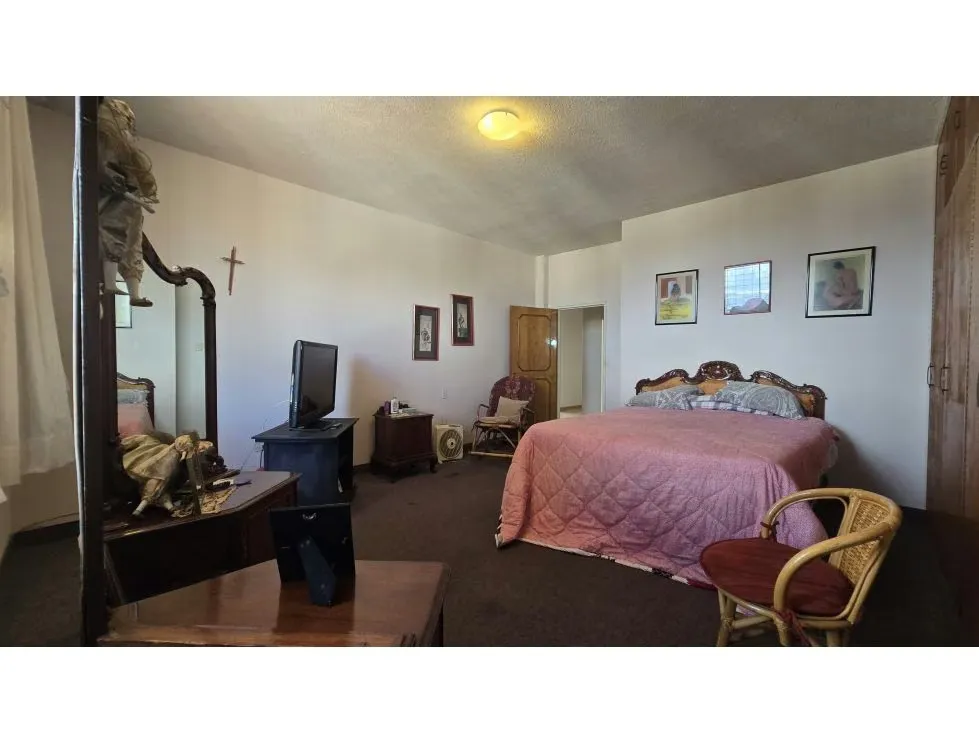 Vendo casa 950m2 El Marques 0757 - 14