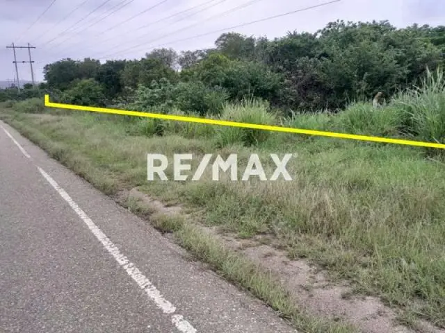 EN VENTA TERRENO DE (28.029 Mts2) METROS CUADRADOS A ORILLA DE CARRETERA EN EL SECTOR TIBANA EN EL ESTADO FALCON.