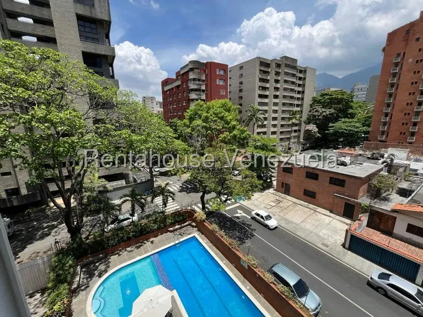 Apartamento (1 Nivel) en Venta en El Rosal, Distrito Metropolitano - 17
