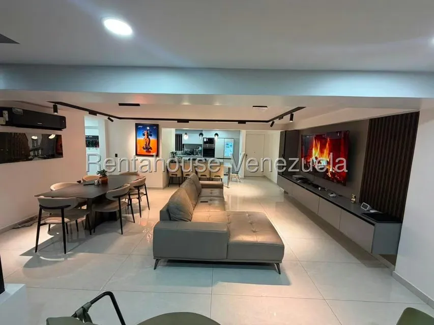 Apartamento (1 Nivel) en Venta en Macaracuay, Distrito Metropolitano - 48