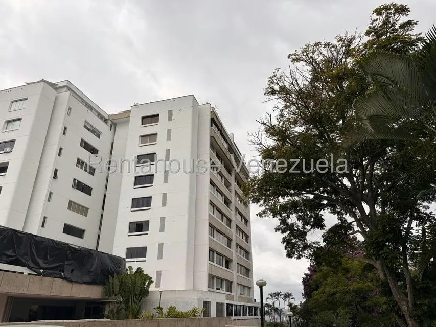 Apartamento (1 Nivel) en Venta en Lomas de San Roman, Distrito Metropolitano - 2