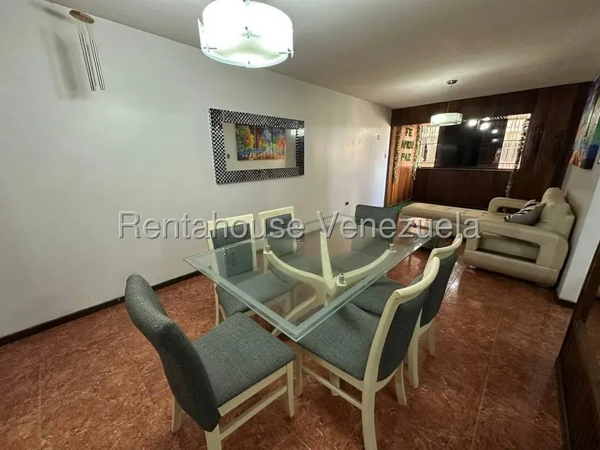 Apartamento (1 Nivel) en Venta en Avenida Libertador, Lara - 3