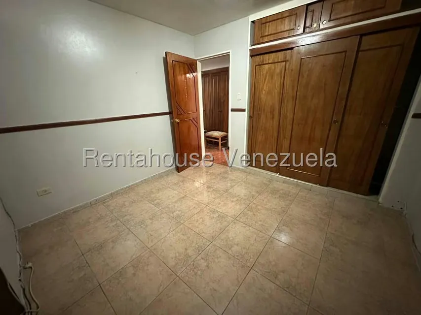 Apartamento (1 Nivel) en Venta en Avenida Libertador, Lara - 31