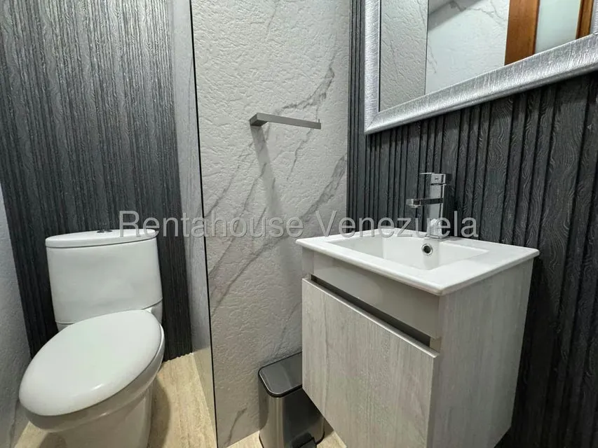Apartamento (1 Nivel) en Venta en El Rosal, Distrito Metropolitano - 20
