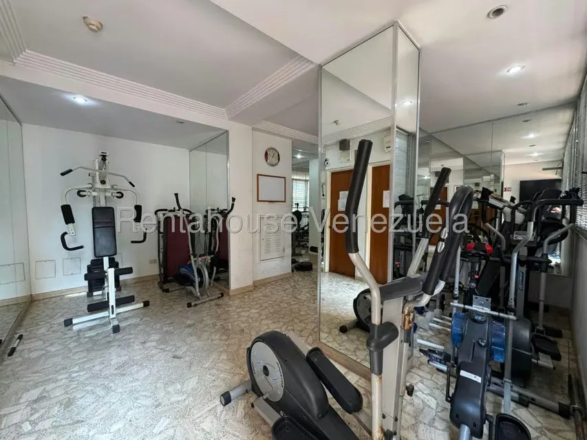 Apartamento (1 Nivel) en Venta en El Rosal, Distrito Metropolitano - 22