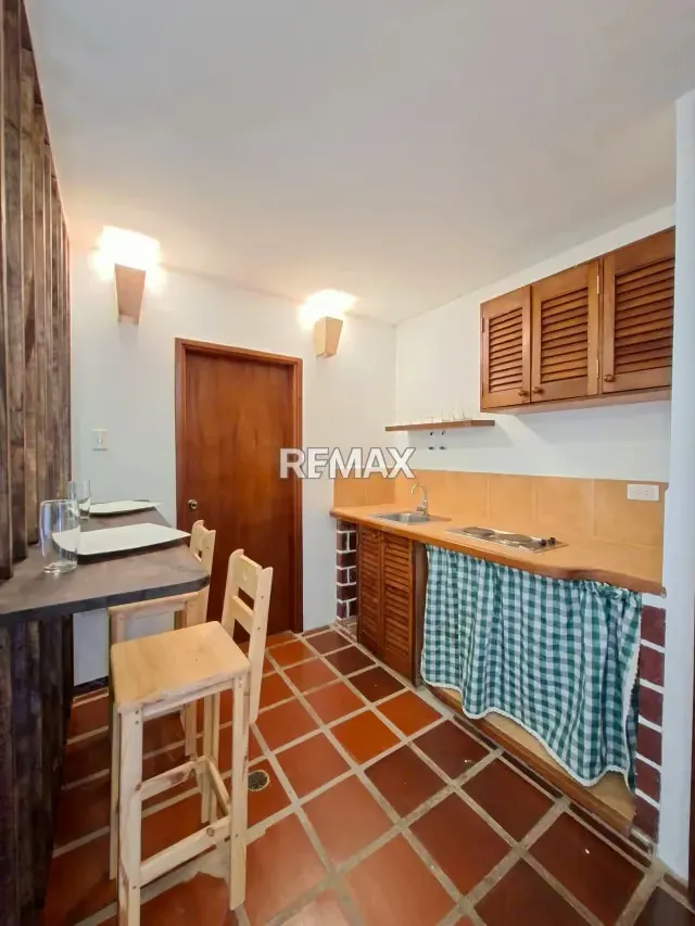 EN VENTA APARTAMENTO TIPO ESTUDIO EN PLAYA EL AGUA - 4