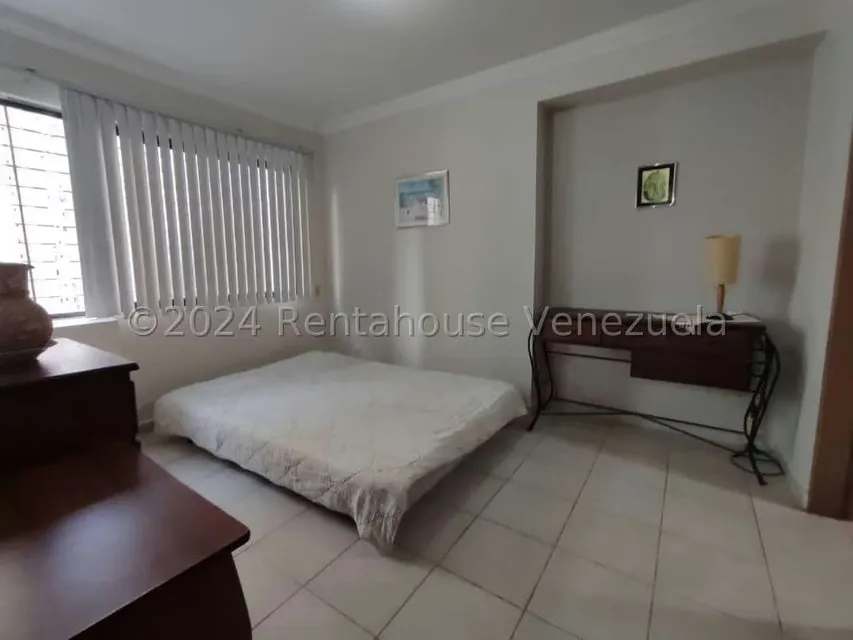 Apartamento (1 Nivel) en Alquiler en Prebo I, Carabobo - 25