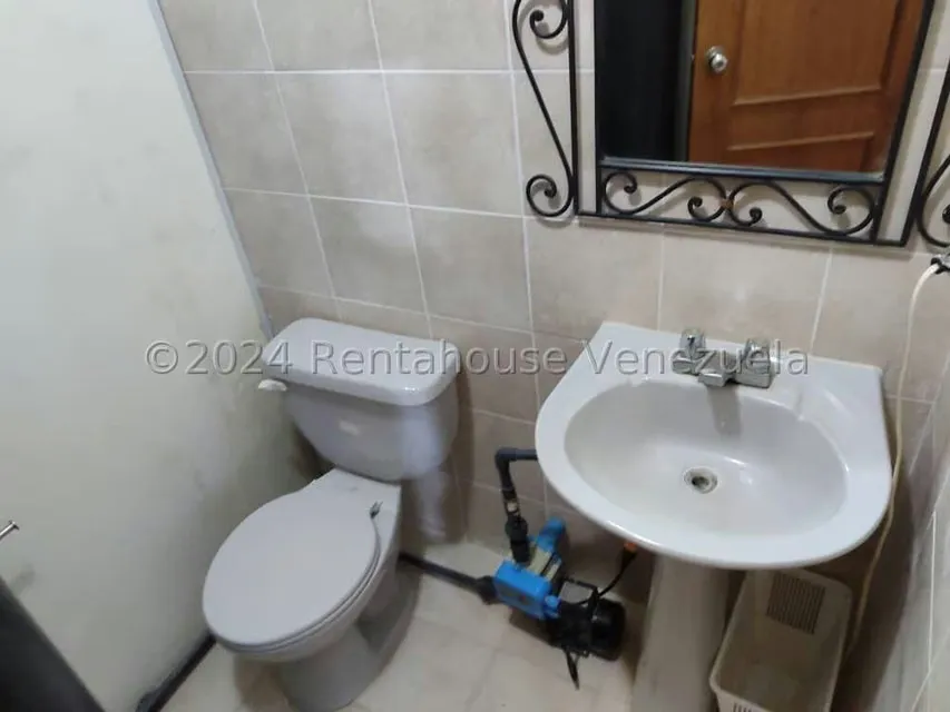 Apartamento (1 Nivel) en Alquiler en Prebo I, Carabobo - 26