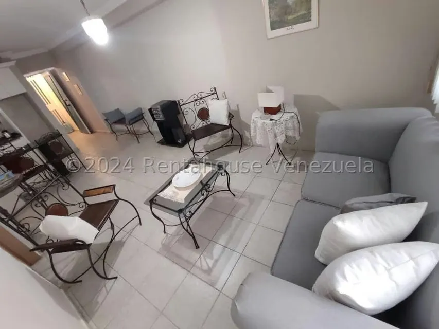 Apartamento (1 Nivel) en Alquiler en Prebo I, Carabobo - 7