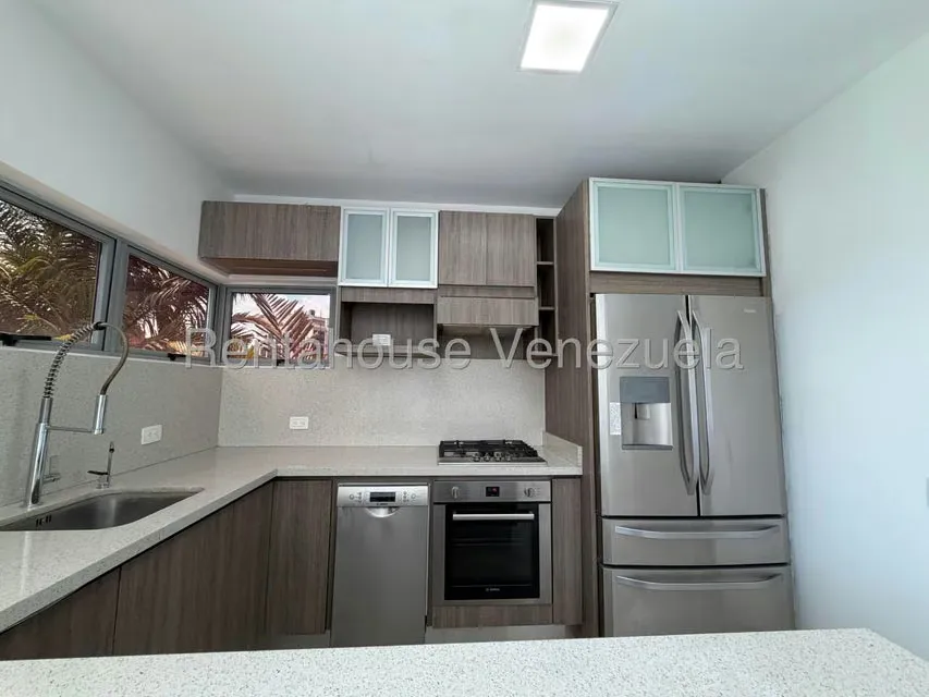 Apartamento (1 Nivel) en Venta en La Castellana, Distrito Metropolitano - 14