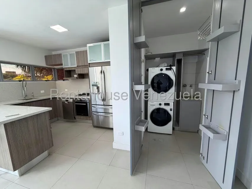 Apartamento (1 Nivel) en Venta en La Castellana, Distrito Metropolitano - 16