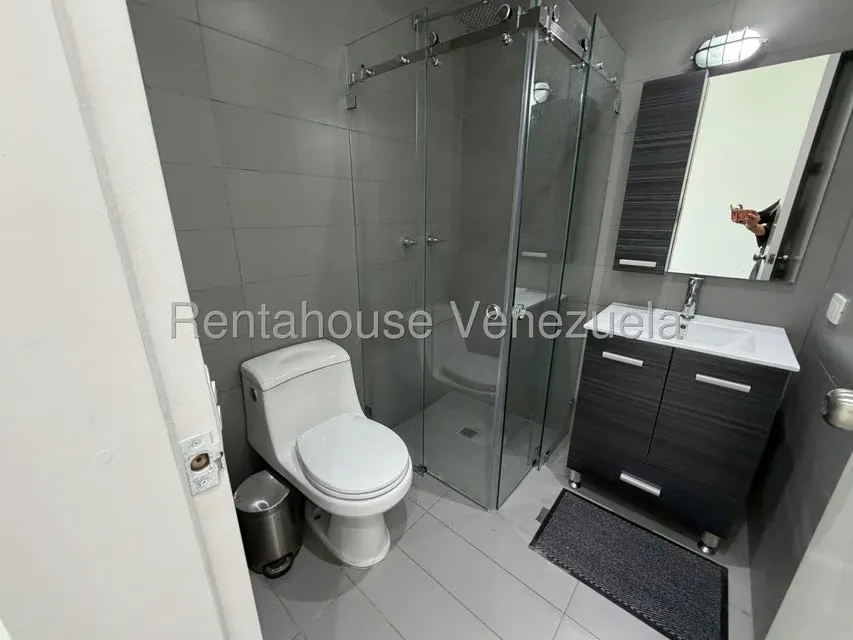 Apartamento (1 Nivel) en Venta en La Castellana, Distrito Metropolitano - 22