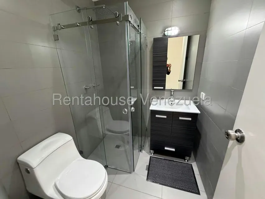 Apartamento (1 Nivel) en Venta en La Castellana, Distrito Metropolitano - 23
