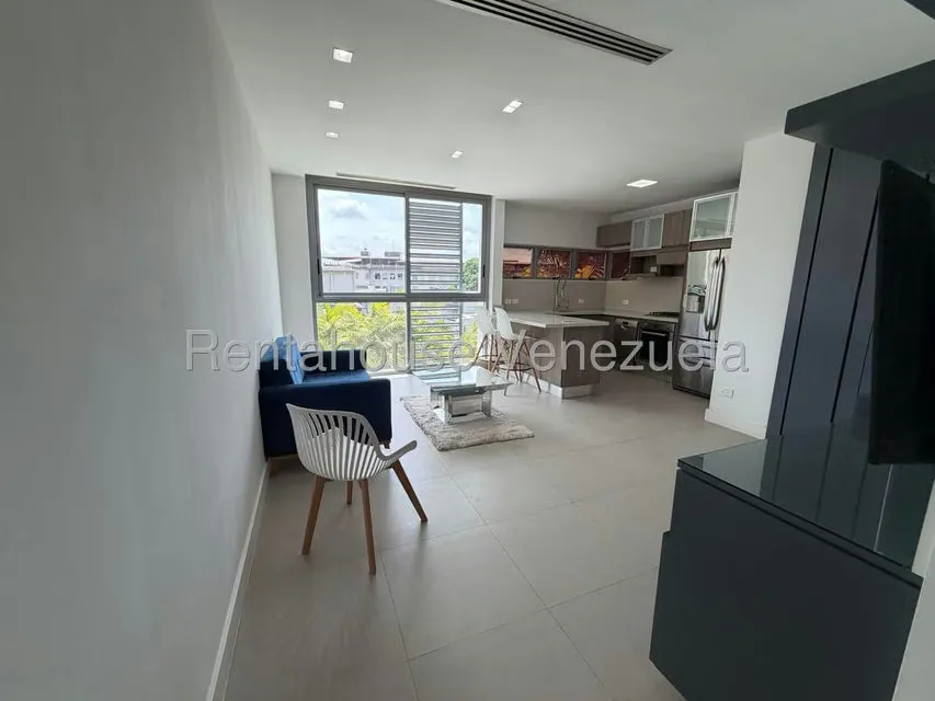 Apartamento (1 Nivel) en Venta en La Castellana, Distrito Metropolitano - 4