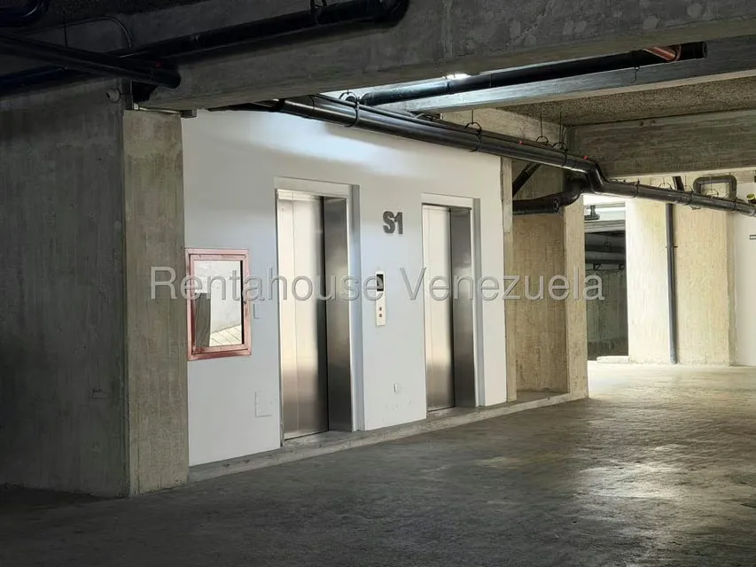 Apartamento (1 Nivel) en Venta en La Castellana, Distrito Metropolitano - 40
