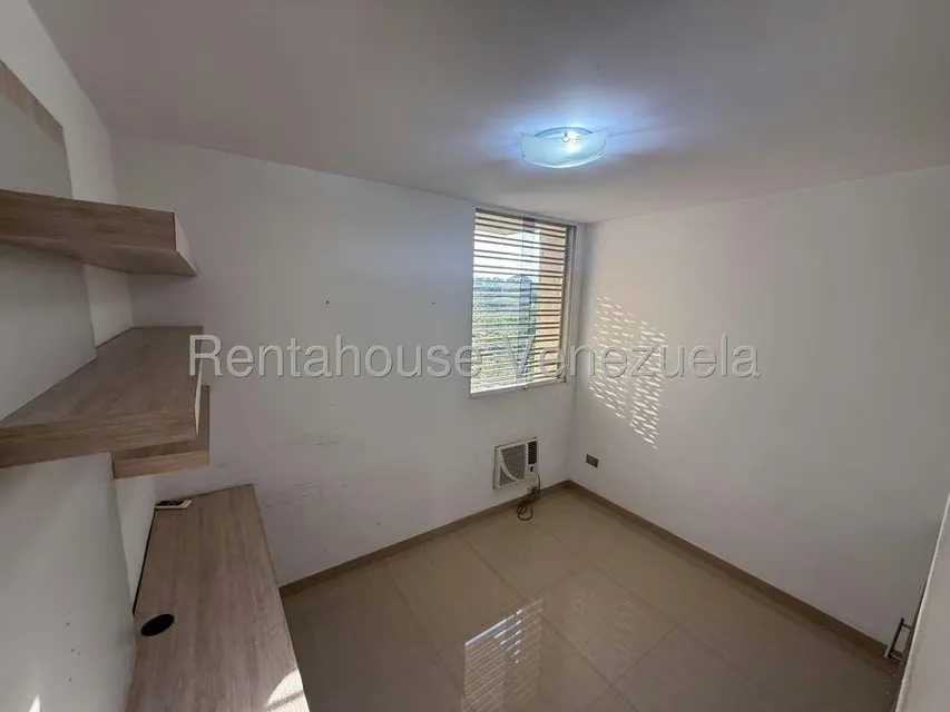 Apartamento (1 Nivel) en Alquiler en Apamates Suites, Miranda - 15
