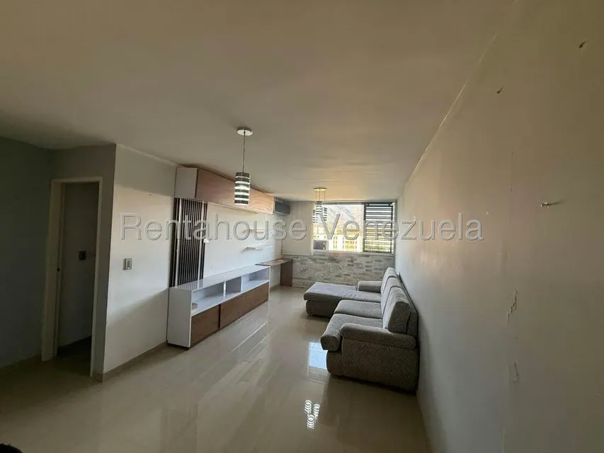 Apartamento (1 Nivel) en Alquiler en Apamates Suites, Miranda - 3