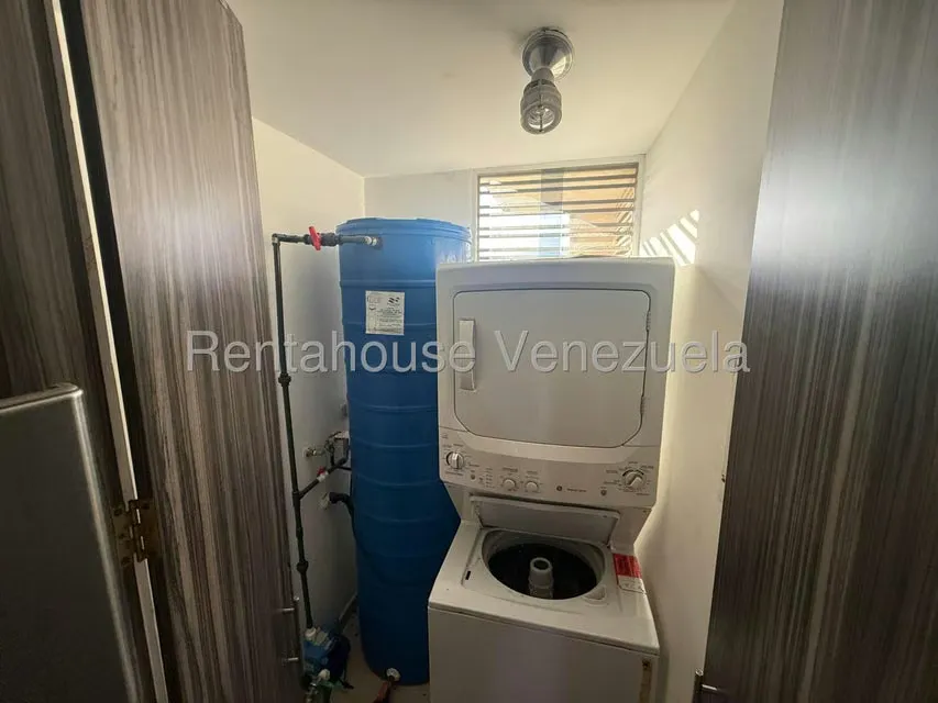 Apartamento (1 Nivel) en Alquiler en Apamates Suites, Miranda - 6