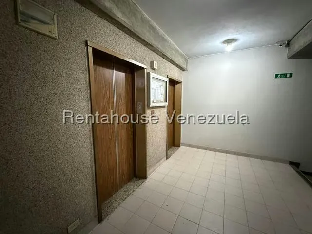 Apartamento (1 Nivel) en Alquiler en Terrazas del Avila, Distrito Metropolitano - 16