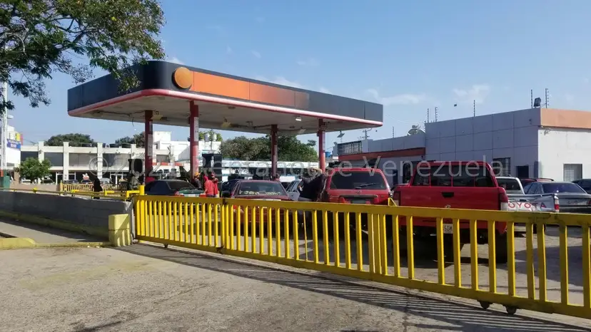 Comercial (Local Comercial) en Venta en Tierra Negra, Zulia