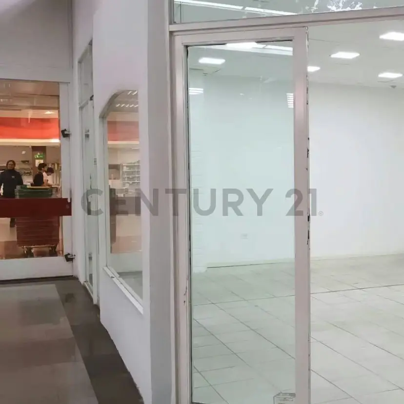Local Comercial en Venta de 49 m2 en Centro Comercial Plazas las Américas
