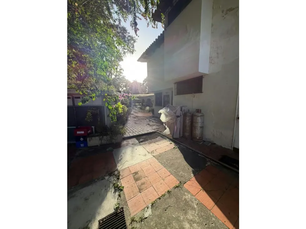 CASA - SANTA PAULA - 520 Mts2 - 14