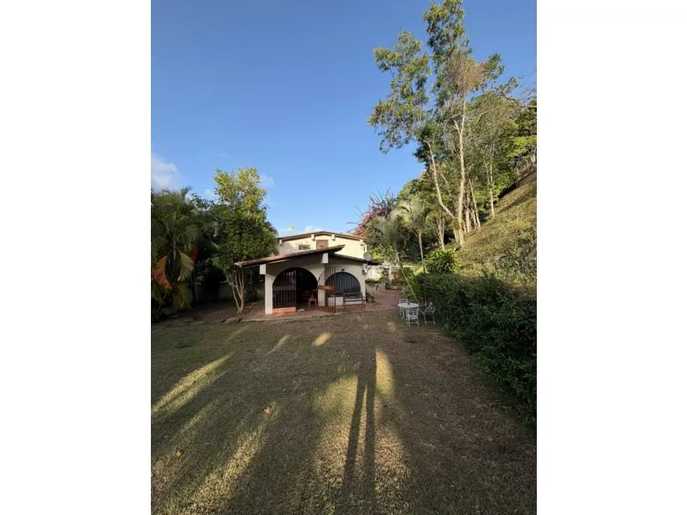 CASA - SANTA PAULA - 520 Mts2 - 15