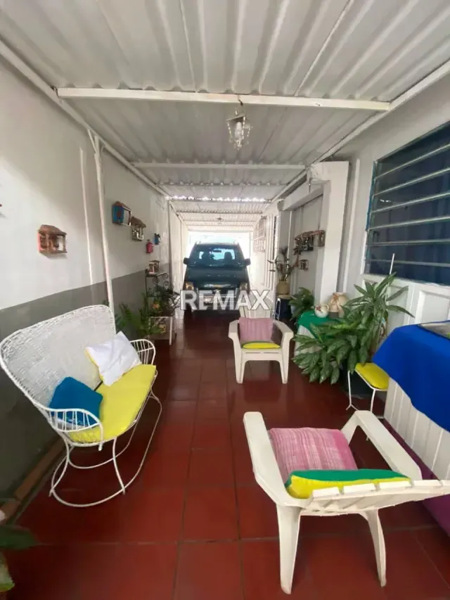 En Venta 2 casas con amplio terreno en la Av Ayacucho norte numero 105 urb La Democracia - 3