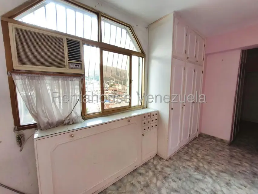 Apartamento (1 Nivel) en Venta en Avenida Victoria, Aragua - 25