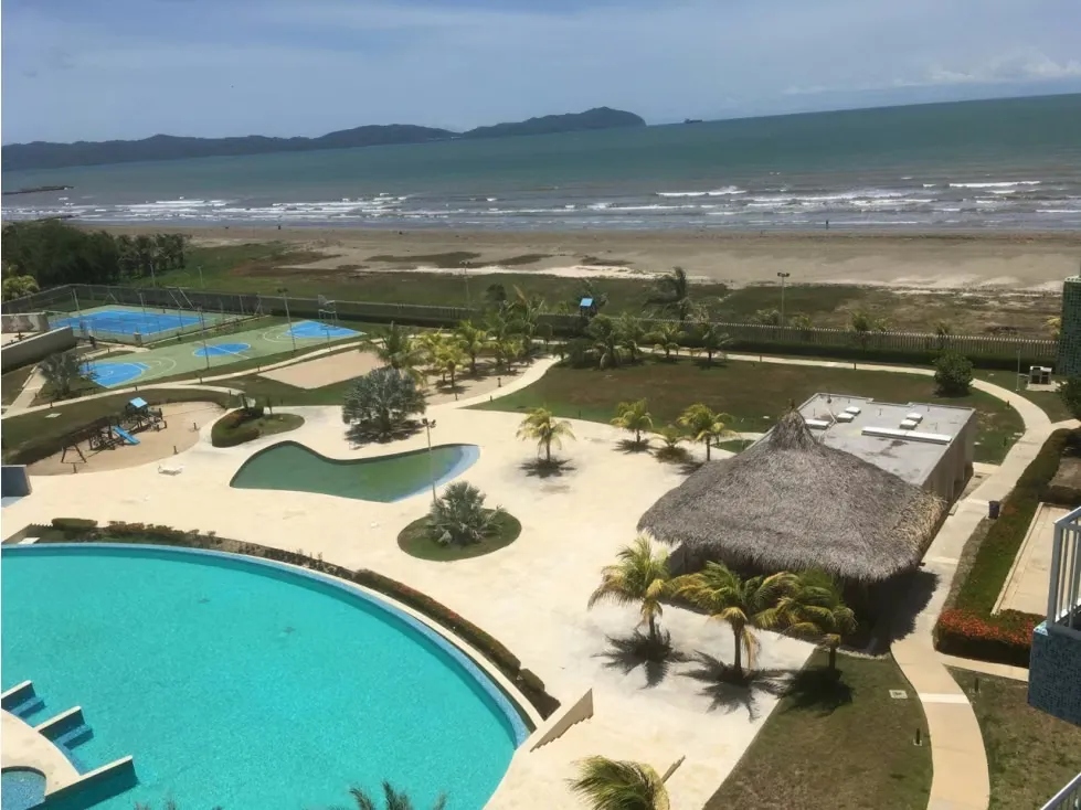 Bello y amplio apartamento a la orilla del mar en Higuerote - 19