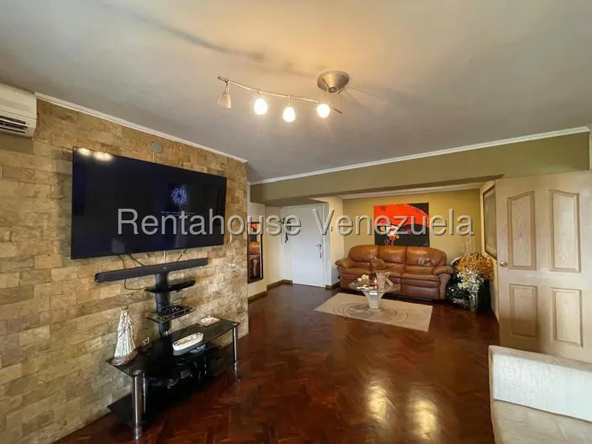 Apartamento (1 Nivel) en Venta en El Cigarral, Distrito Metropolitano - 20