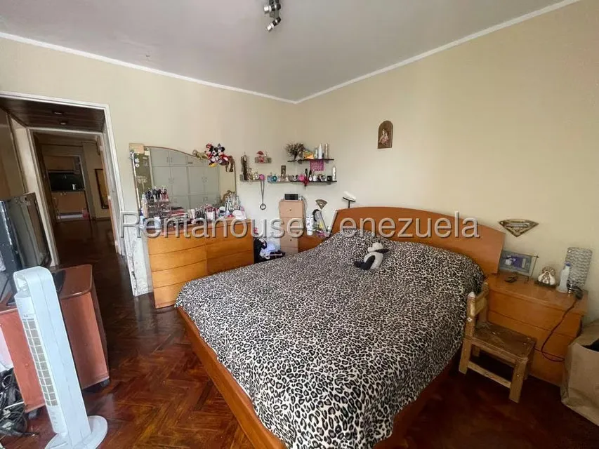 Apartamento (1 Nivel) en Venta en El Cigarral, Distrito Metropolitano - 29
