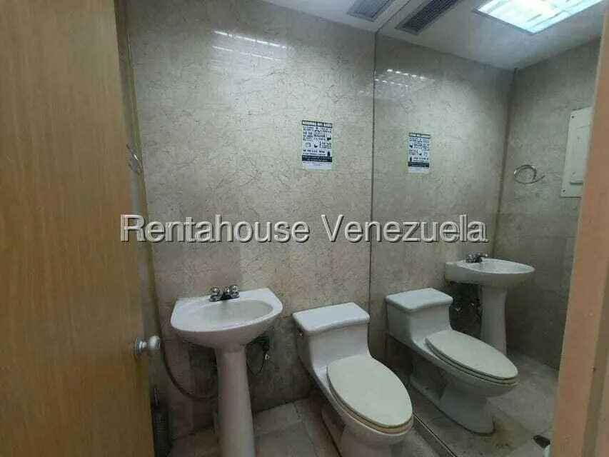 Local Comercial en Alquiler en El Rosal, Distrito Metropolitano - 19