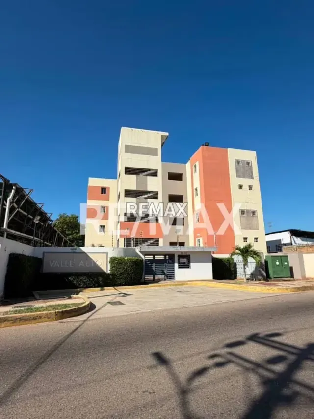 Apartamento en Venta Edificio Valle Alto - 2